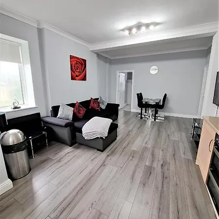 Large Flat Quite Location Modern And Well Equipped Apartment Swanage Exterior photo