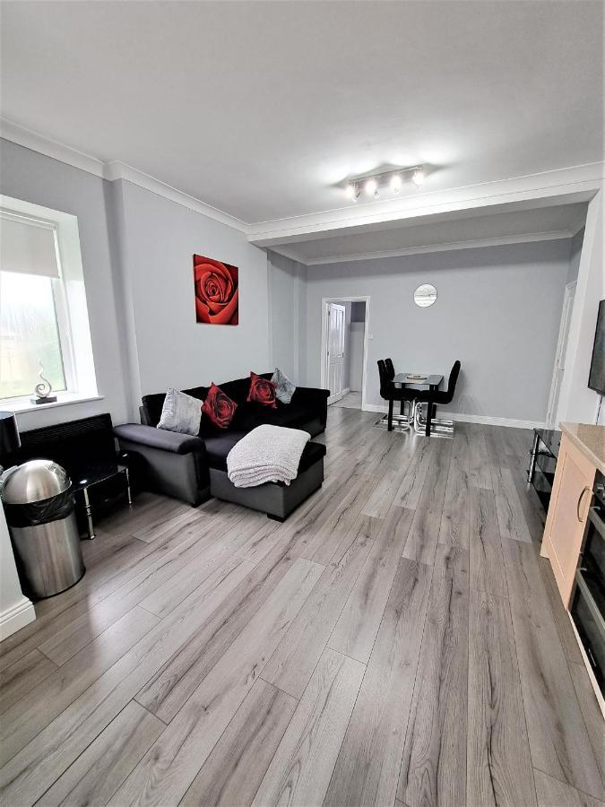 Large Flat Quite Location Modern And Well Equipped Apartment Swanage